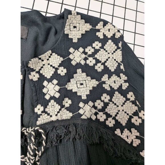 Mossimo Peasant Top Women Size M Crinkle Gauze Embroidered Boho Tassels Festival - Picture 10 of 12